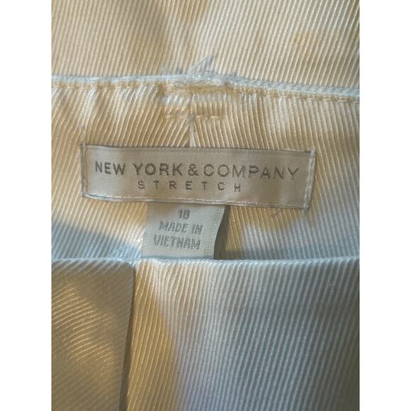 NWT New York & Company Stretch White Crop Pants Size 18 - Picture 4 of 7